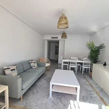 Ground Floor In شقة
