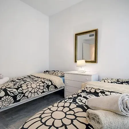 Ground Floor In Апартаменты